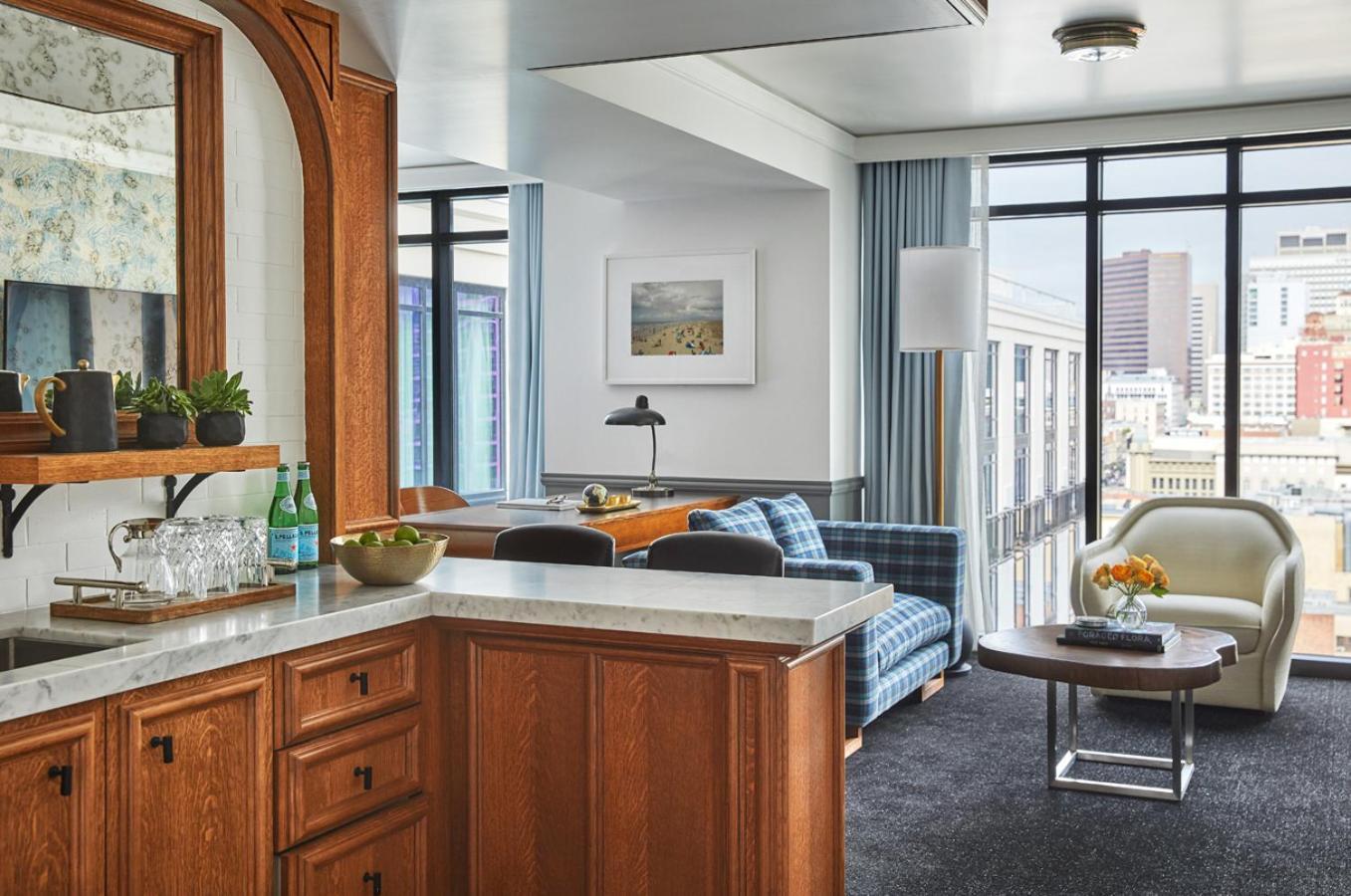 Studio Suite,1553090890:JPEG